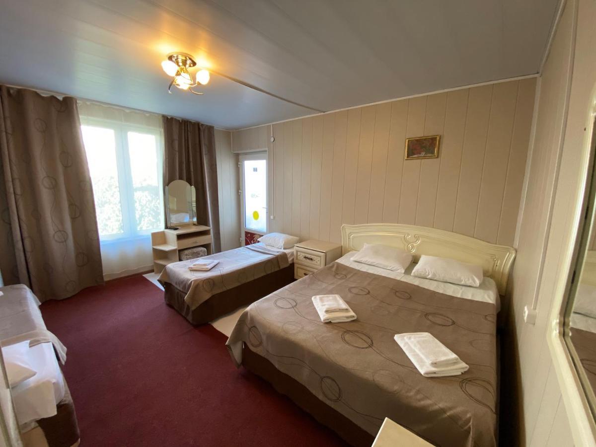 Primorie Guest House Gantiadi Exterior foto