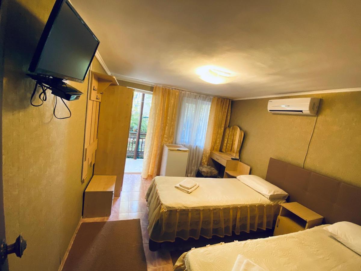 Primorie Guest House Gantiadi Exterior foto